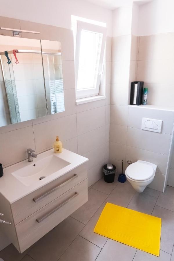 Apartments Time For Sea Koper Luaran gambar