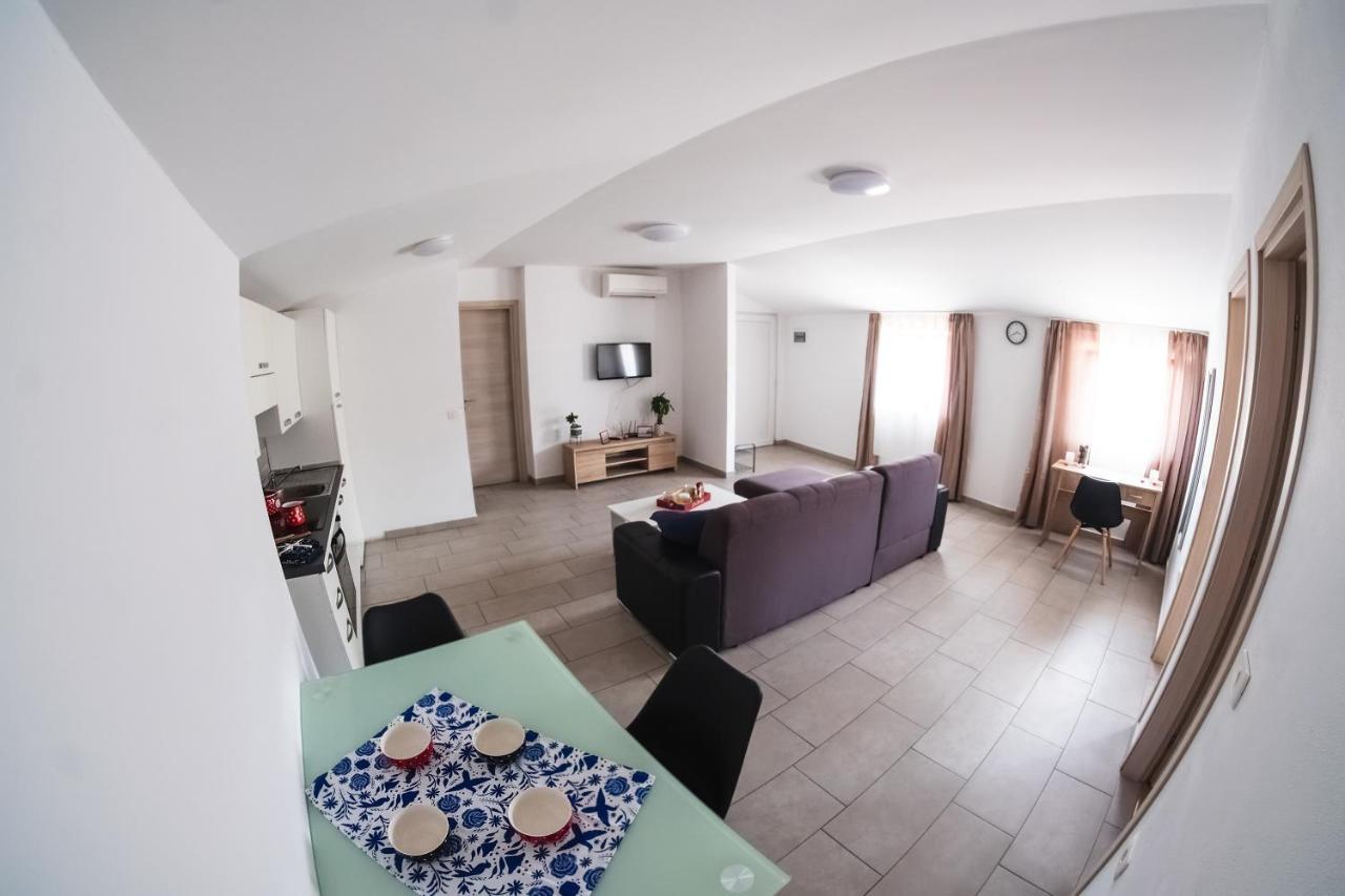 Apartments Time For Sea Koper Luaran gambar